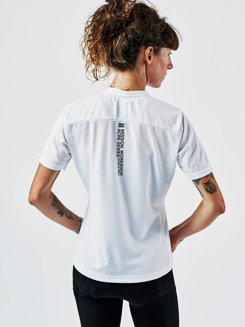 Mission Pro Tech Tee Women's by Mission Workshop - Weatherproof Bags & Technical Apparel - San Francisco & Los Angeles - Built to endure - Guaranteed forever